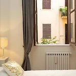 Savoia Exclusive House By Premium Collection * Rom