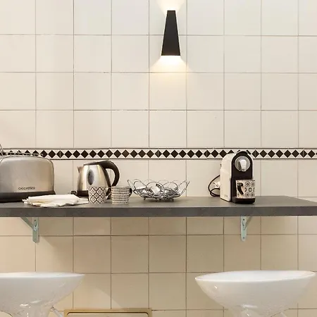 Savoia Exclusive House By Premium Collection Lägenhet
