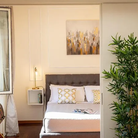 Savoia Exclusive House By Premium Collection Lägenhet *