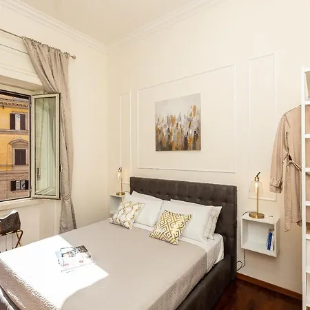 Savoia Exclusive House By Premium Collection Lägenhet